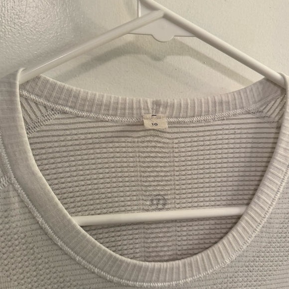 Lululemon Swiftly Tech Short Sleeve White - Picture 3 of 13